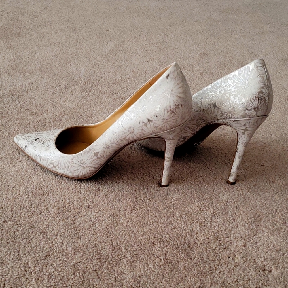 Michael Kors silver white stilettos women's 10